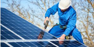 Installation Maintenance Panneaux Solaires Photovoltaïques à Saint-Martin-de-Macon